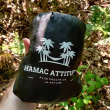 Charger l&#39;image dans la galerie, hamac parachute noir en main
